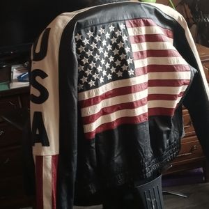 Women's medium American flag sewn on 100%  Leather exterior coat